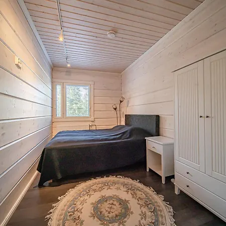 Levillas Koutakaari 6b *