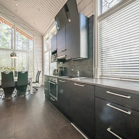 Levillas Koutakaari 6b Levi